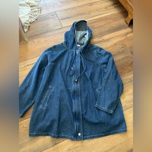Women’s 100% cotton Denim Hooded Jacket- sz 2XL